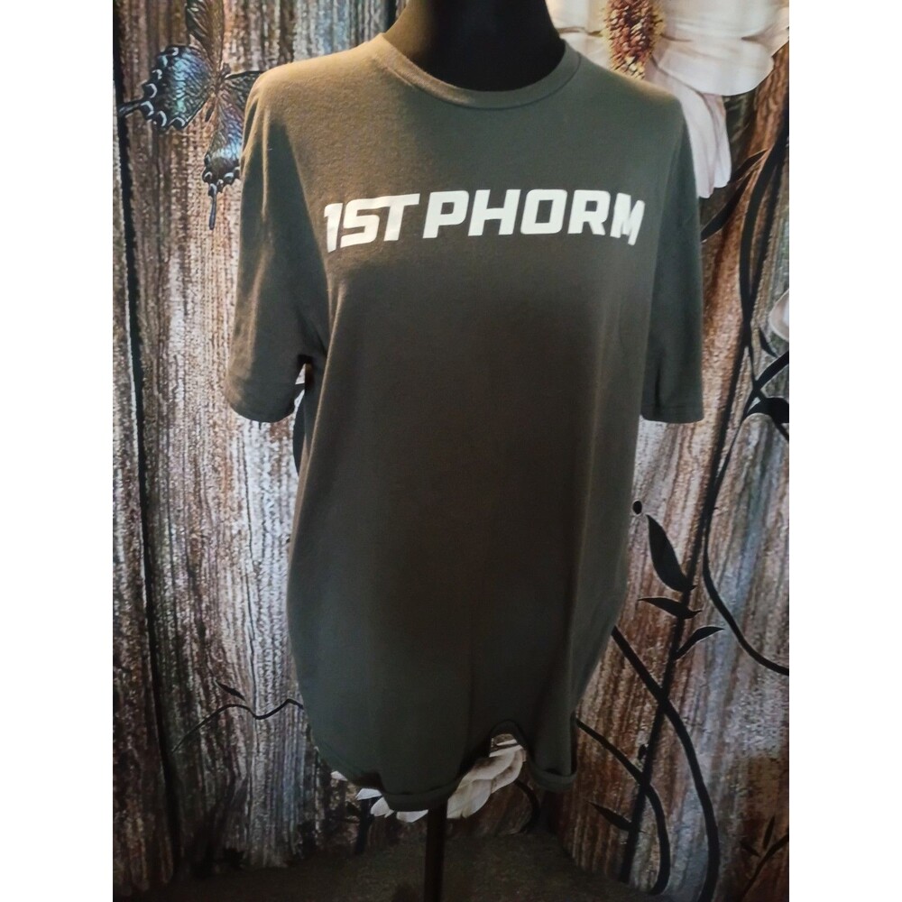 1st Phorm crew neck t-shirt with a white branded graphic